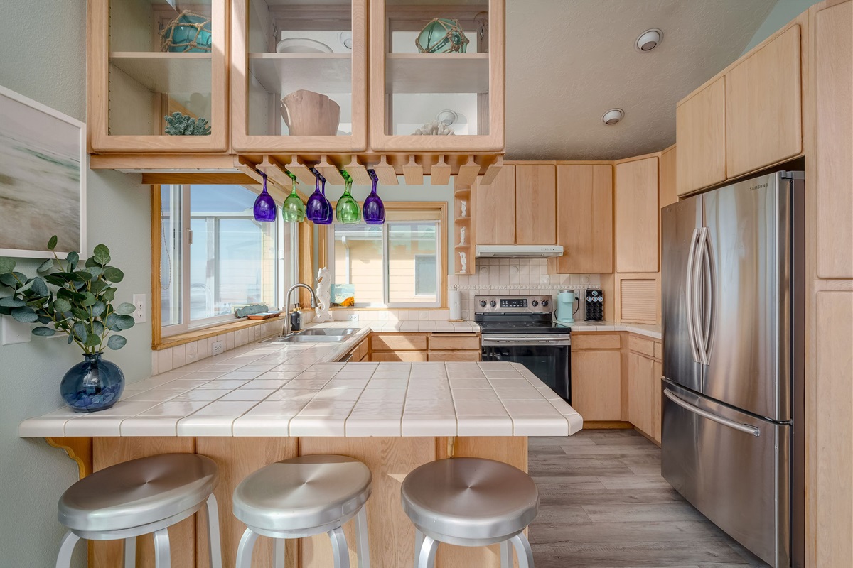 Discover the joy of cooking in our beautifully designed kitchen – where inspiration meets functionality.