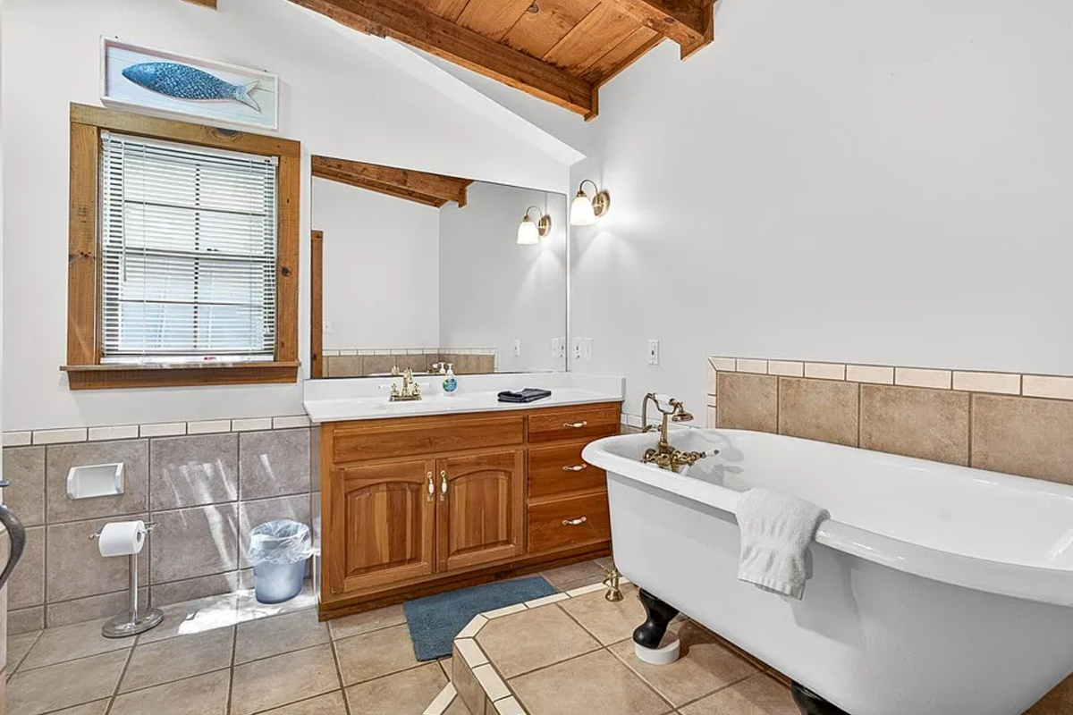 Master Bath