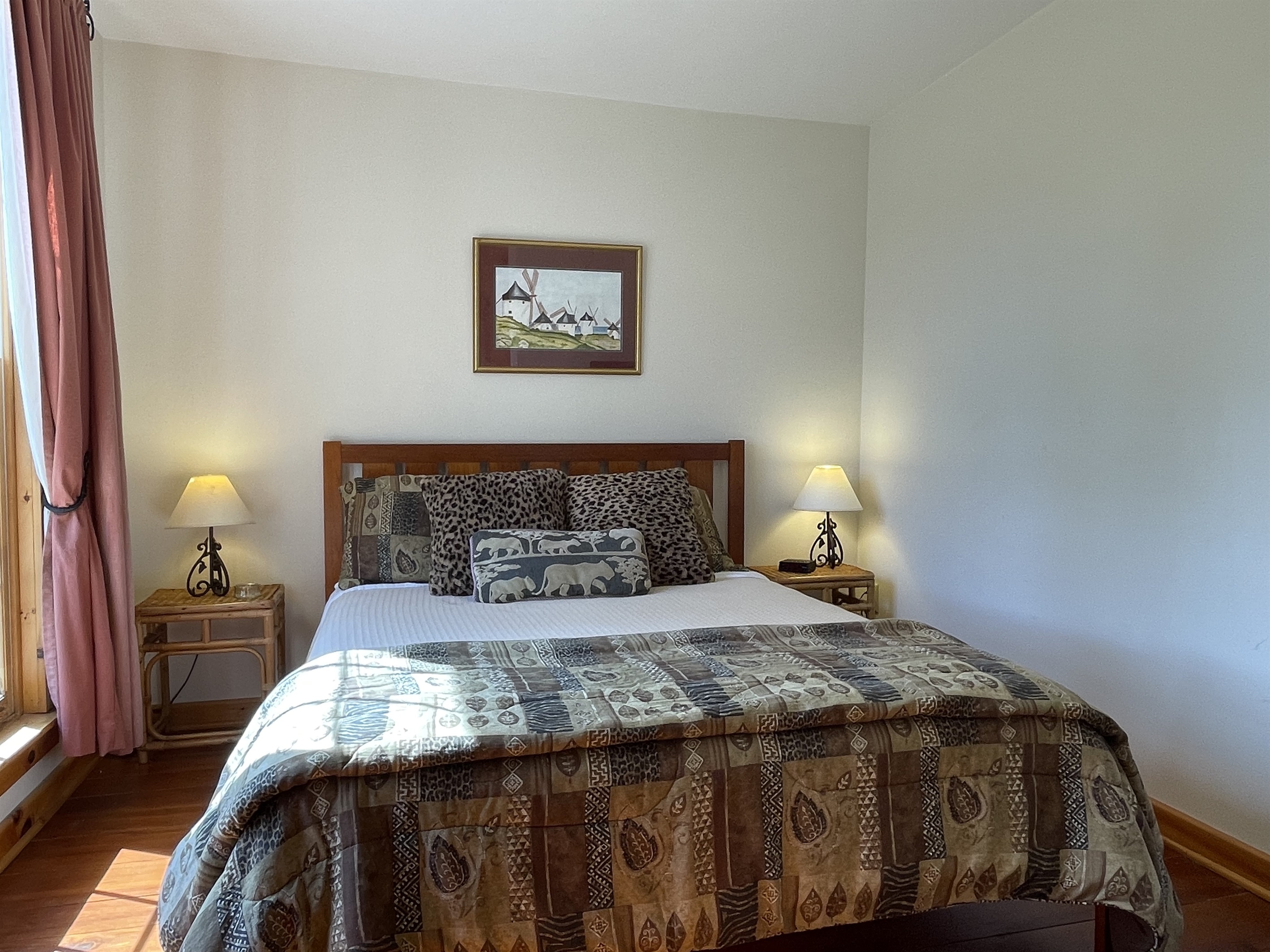 1st floor Queen #2 with ensuite shower