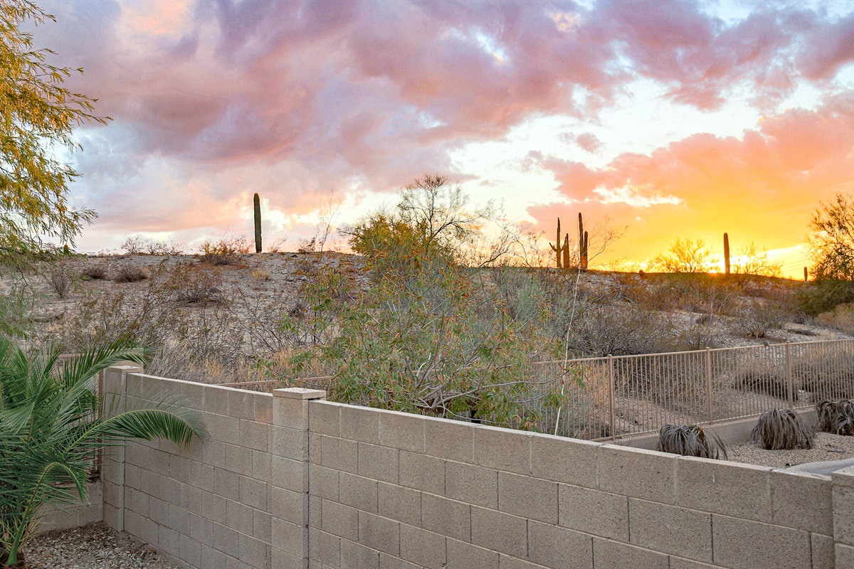 Goodyear Retreat | 4BD 2BTH | Heated Pool — Goodyear Retreat | 4Bed&2Bath | Heated Pool, Goodyear, Arizona — photo 12
