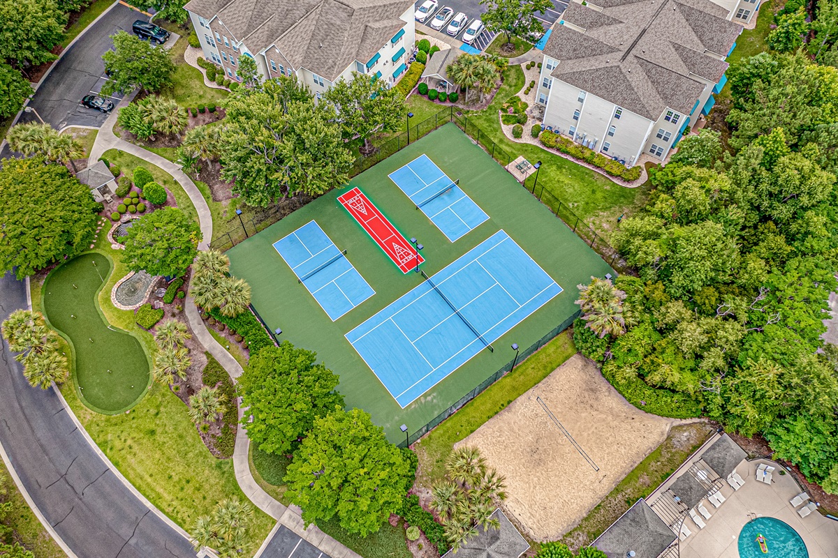 Tennis and Pickle Ball Courts