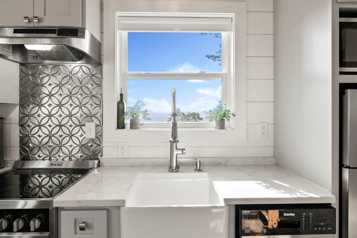 View form kitchen