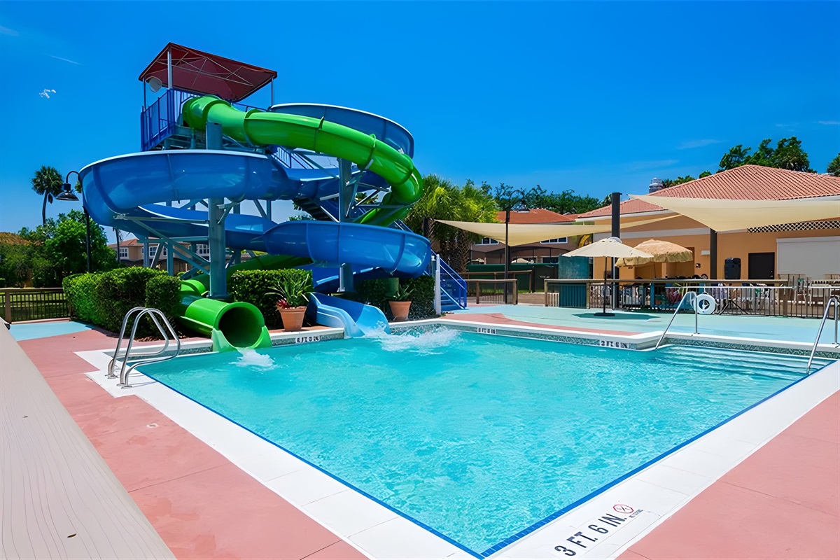 The two waterslides are open from 11am :)
