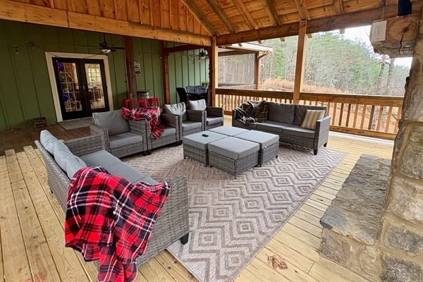New Outdoor livingroom with fireplace!