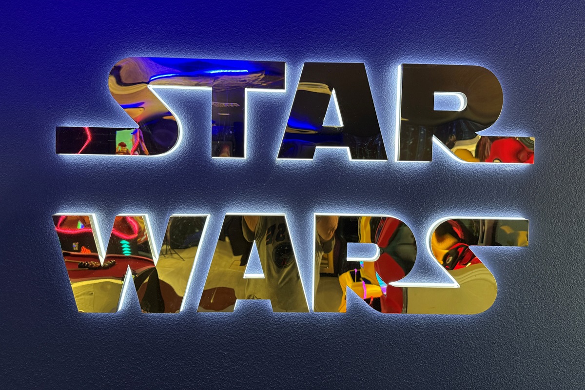 Incredible Star Wars Theme Arcade Game Room