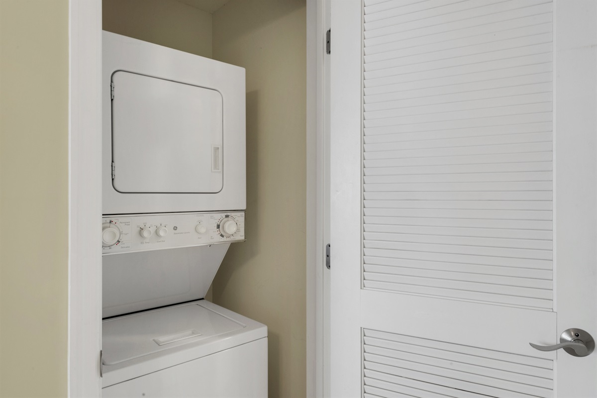 In-Unit Washer and Dryer
