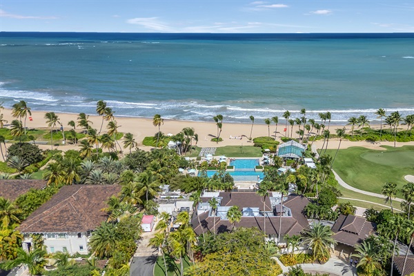 Bahia Beach Club