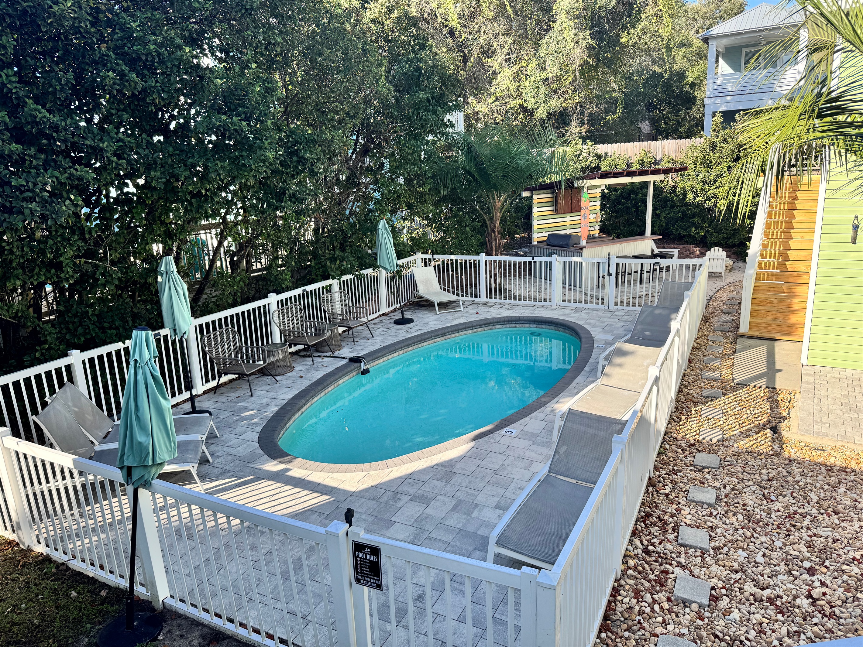 Fully fenced in pool, can be heated upon request
