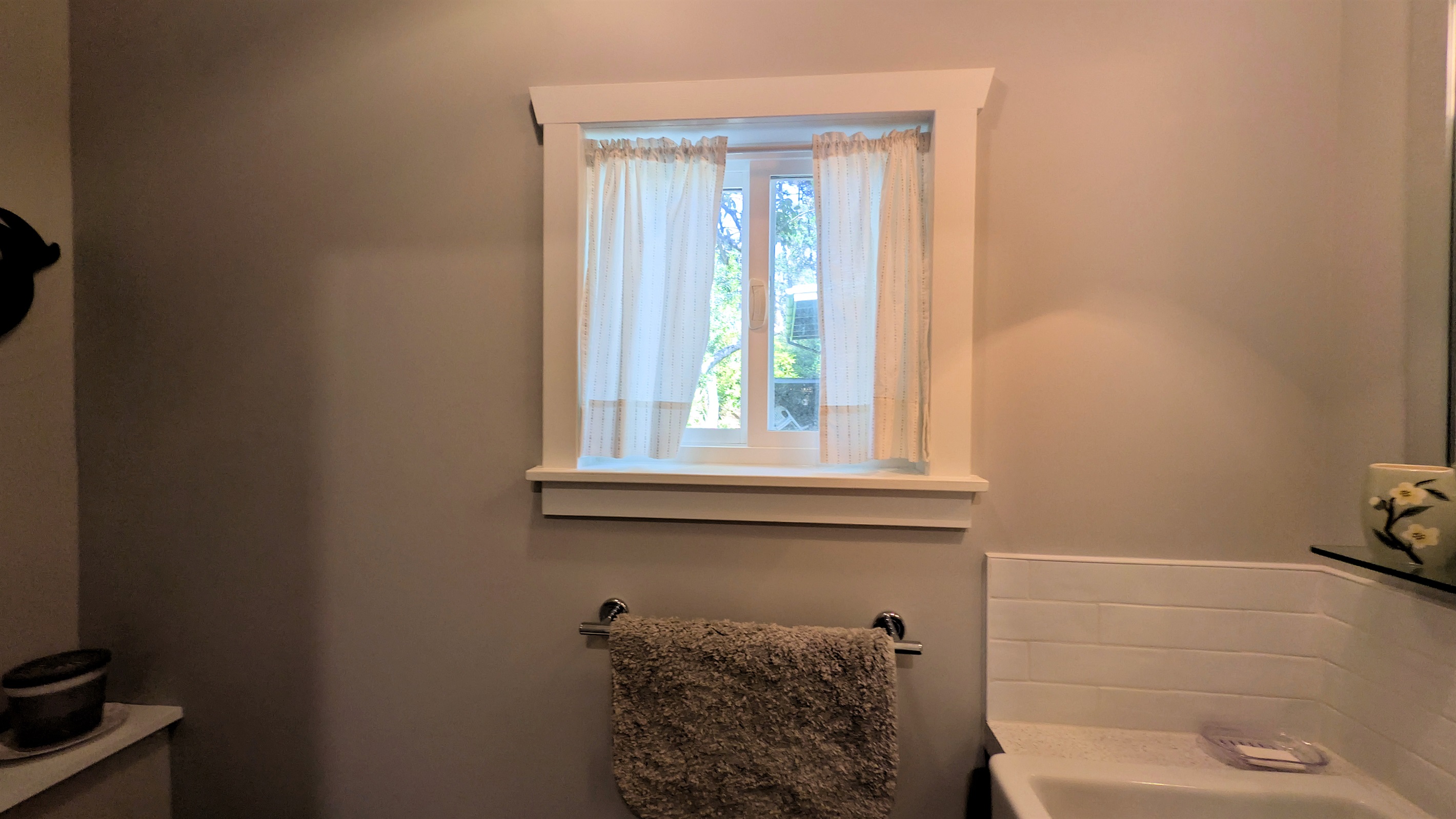 1/4 bath in bunkhouse sink and toilet