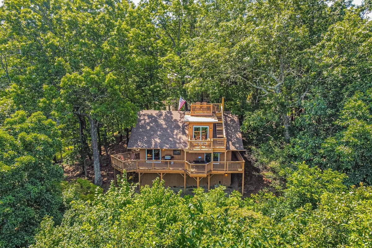 Several Levels of Viewing Platforms for all Kinds of Nature!