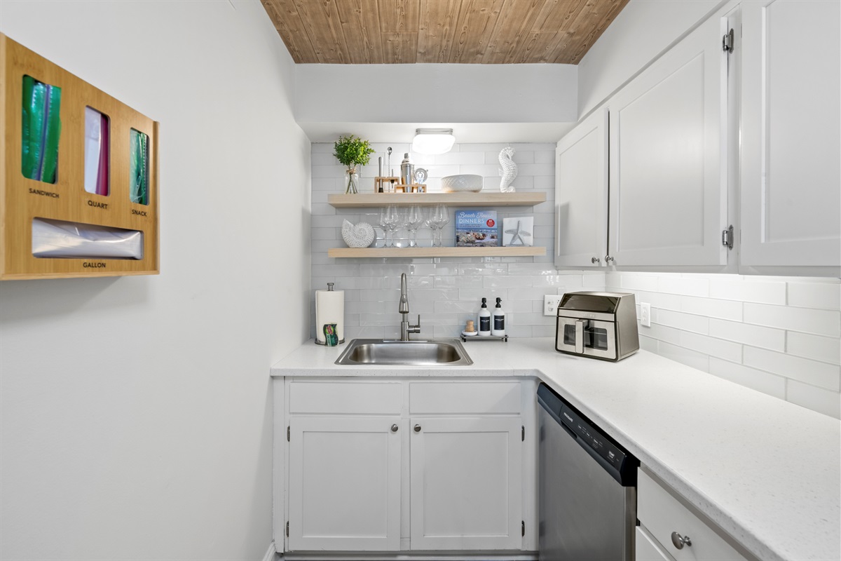 Whip up beachside bites with ease in a fully stocked kitchen equipped for every craving.
