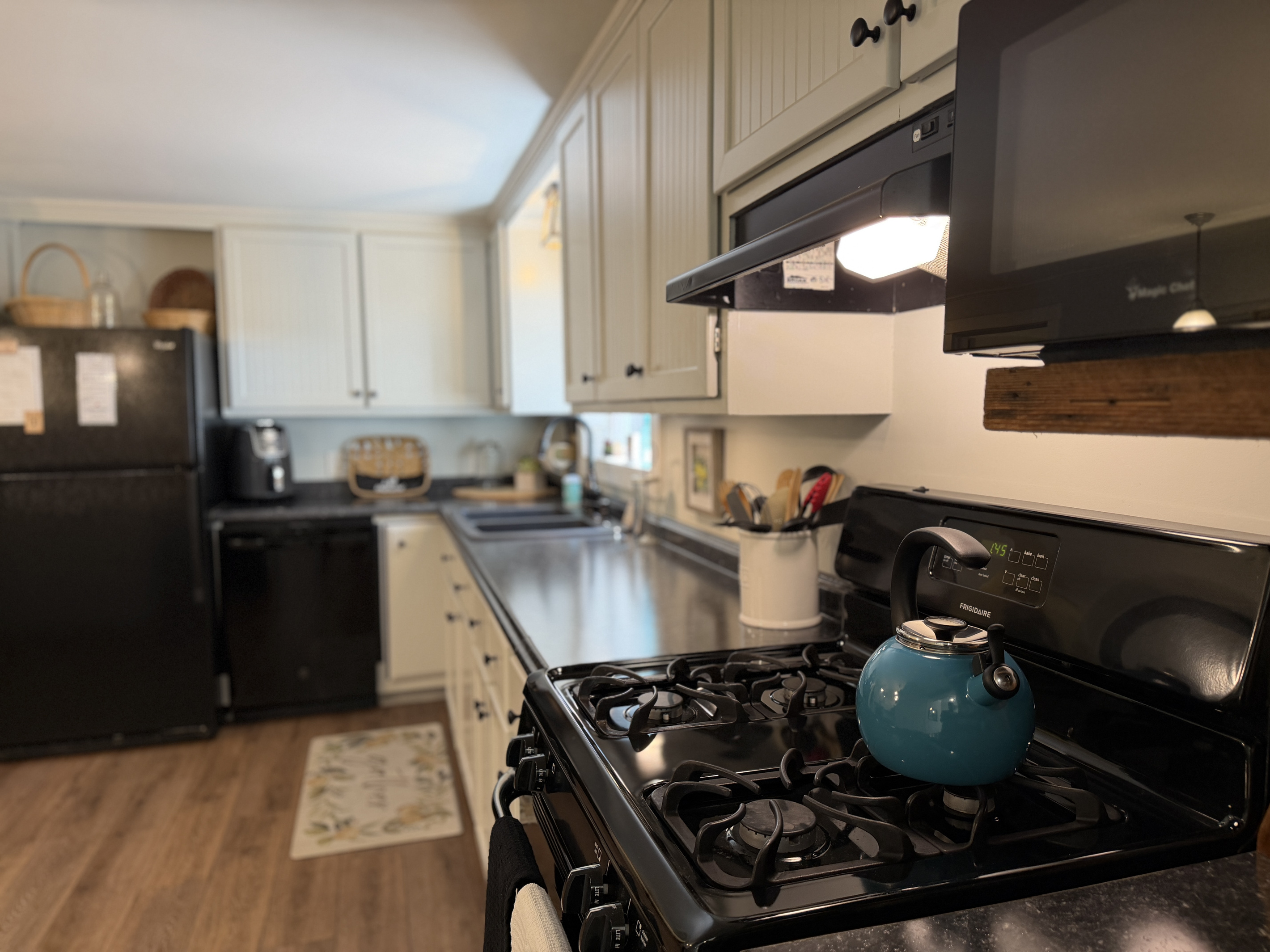 Spacious kitchen right off the Great Room
