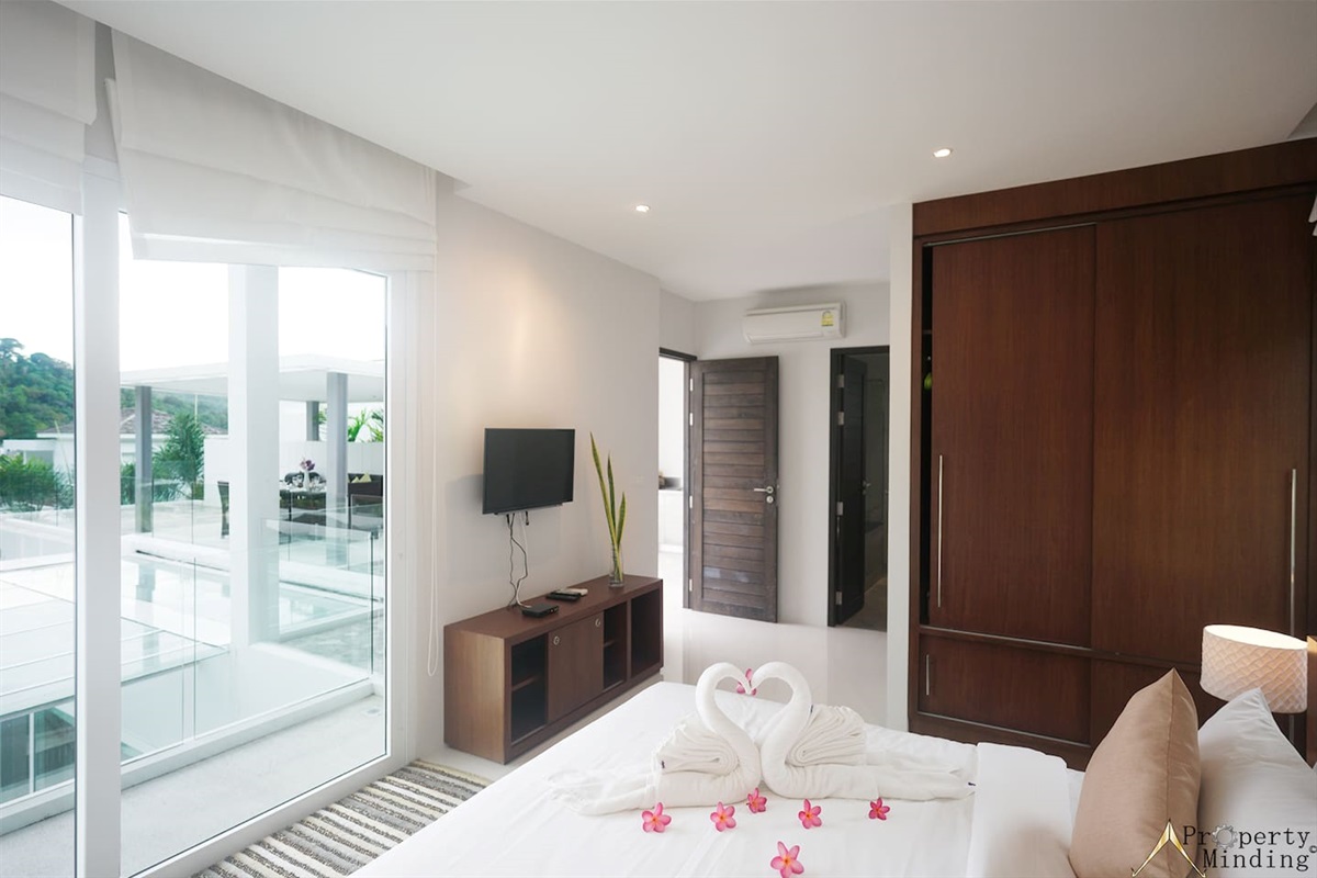 Upstair master bedroom