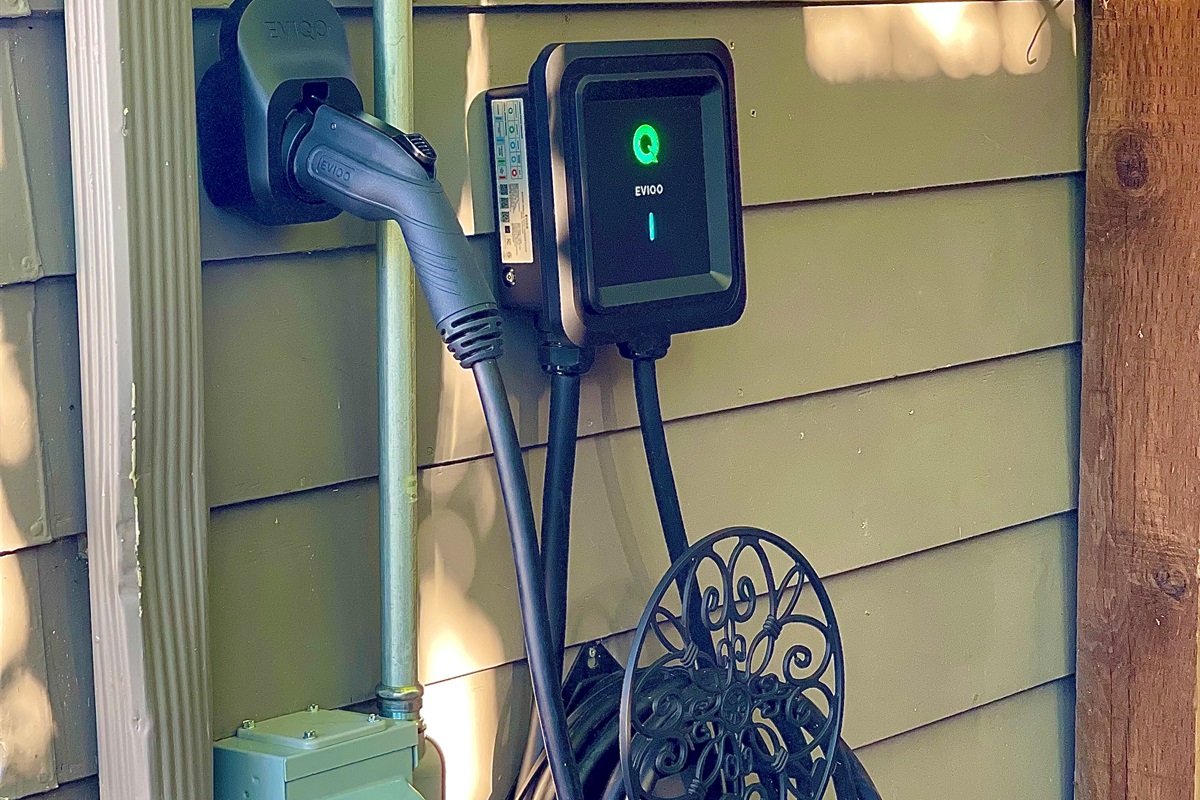 EV Charger available for guests