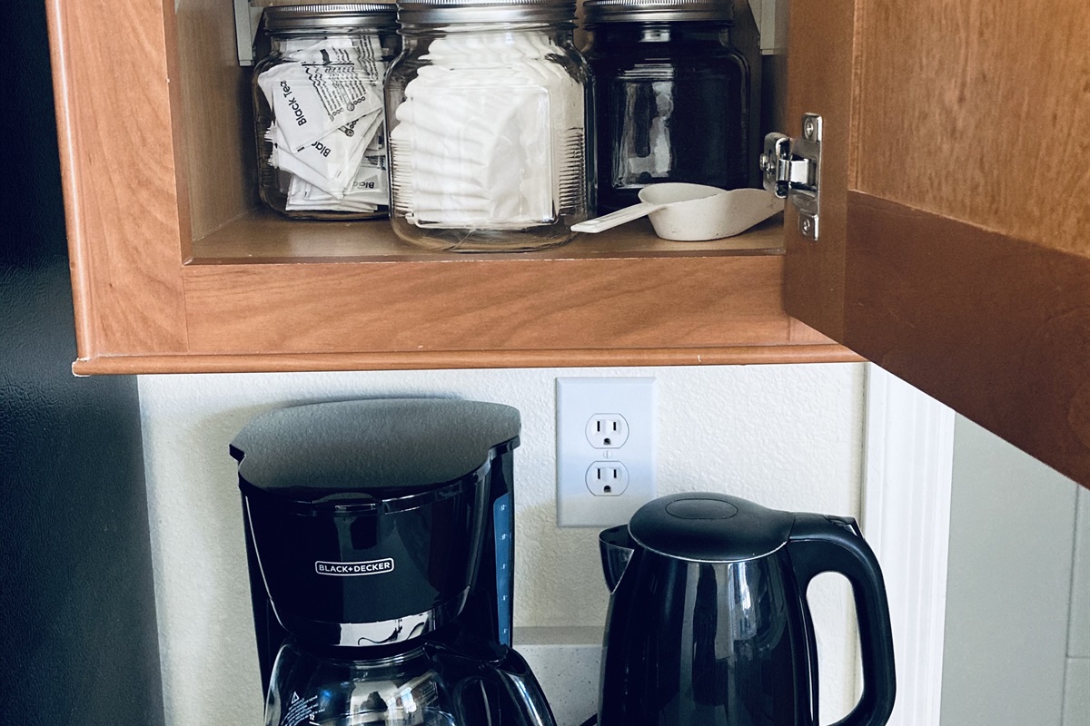 Horseshoe Bend House kitchen essentials