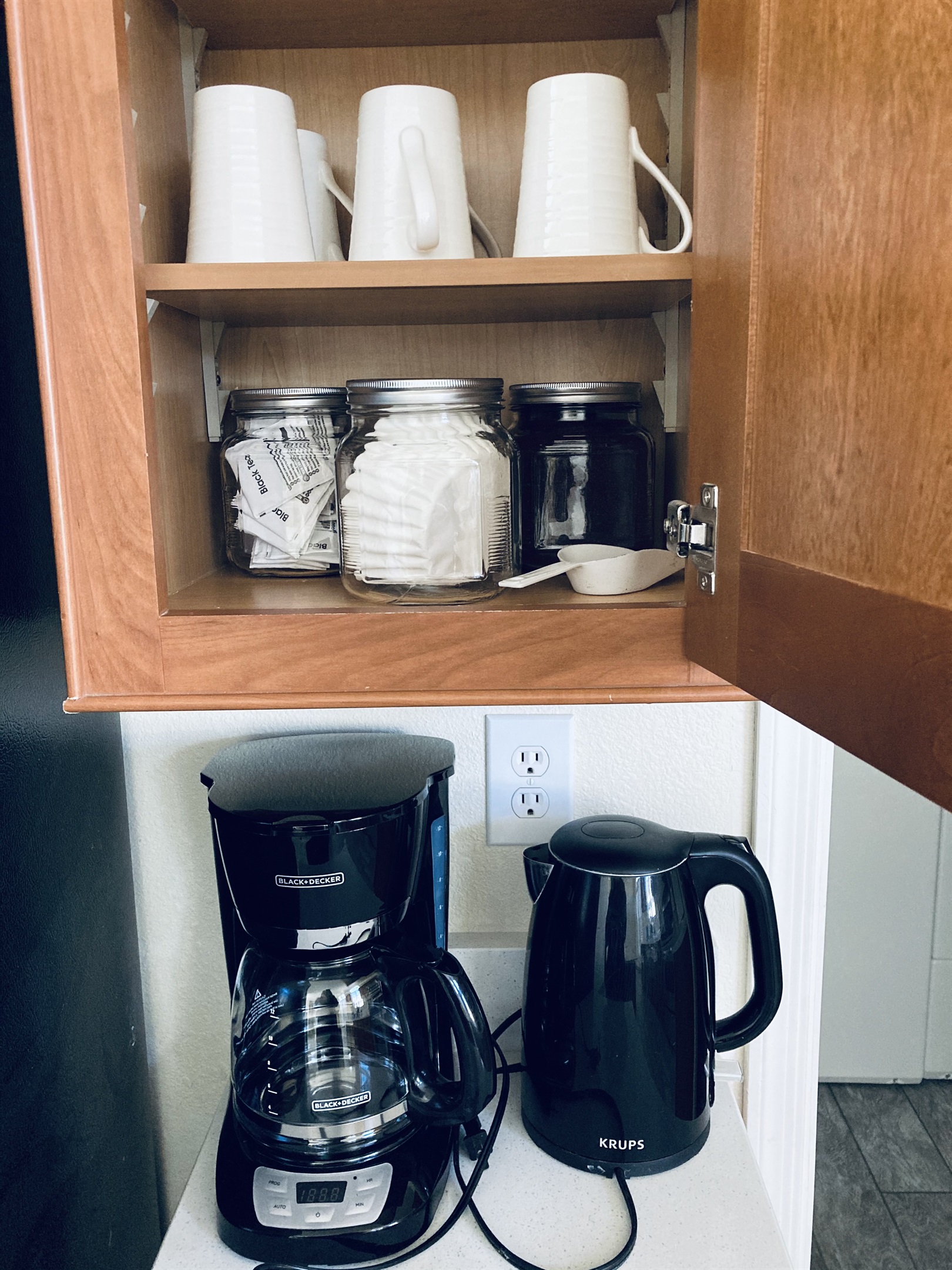 Horseshoe Bend House kitchen essentials