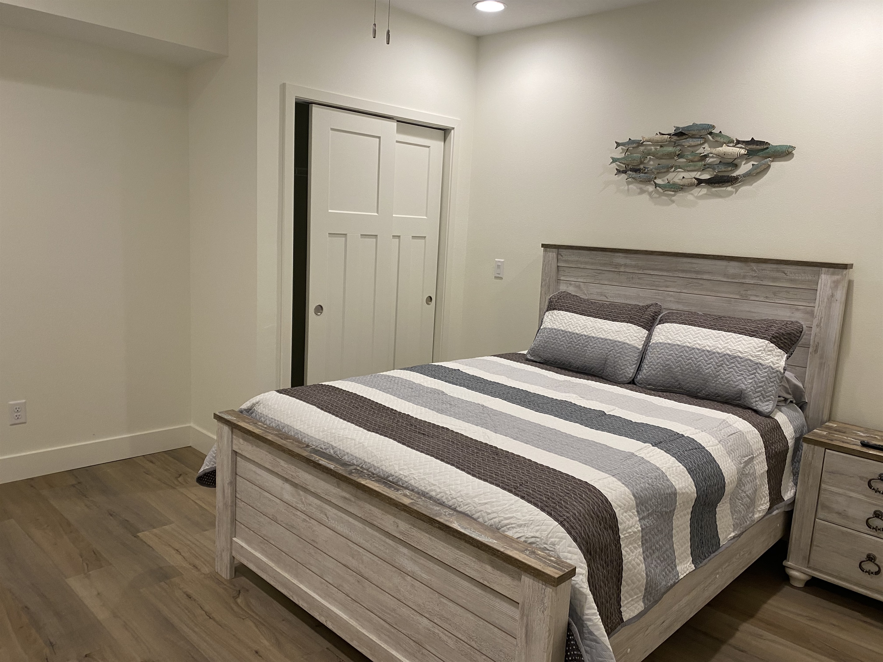 Lower level queen bedroom