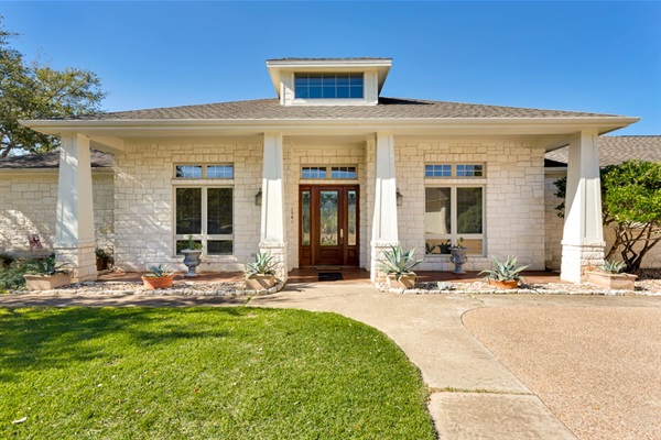 Escalon Ranch - 49 - Acre Hill Country Estate near Lake Travis