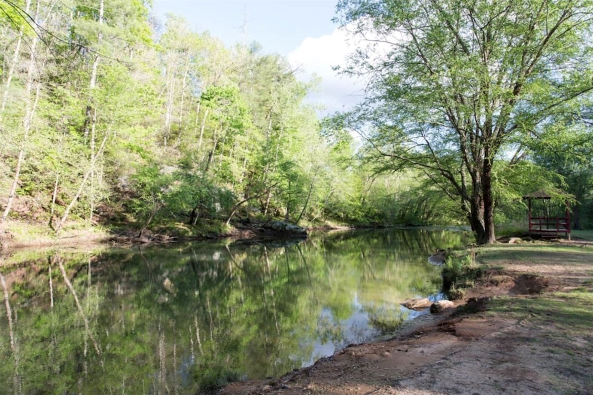 Riverbend amenities 