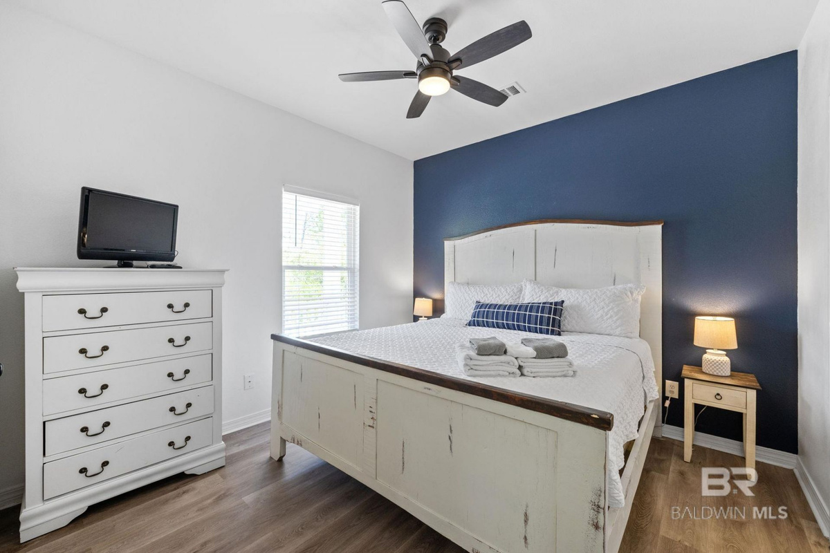Secondary King Suite