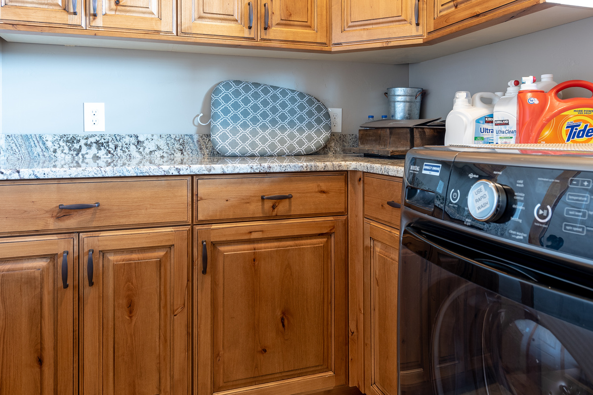 No need to pack extra clothes when you have the use of the laundry room.