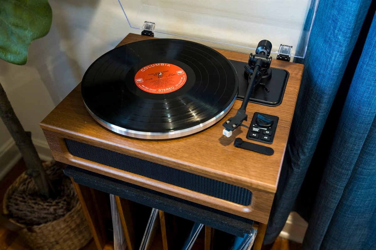 Enjoy the vintage charm of our turntable, complete with a curated collection of albums for nearly any mood.