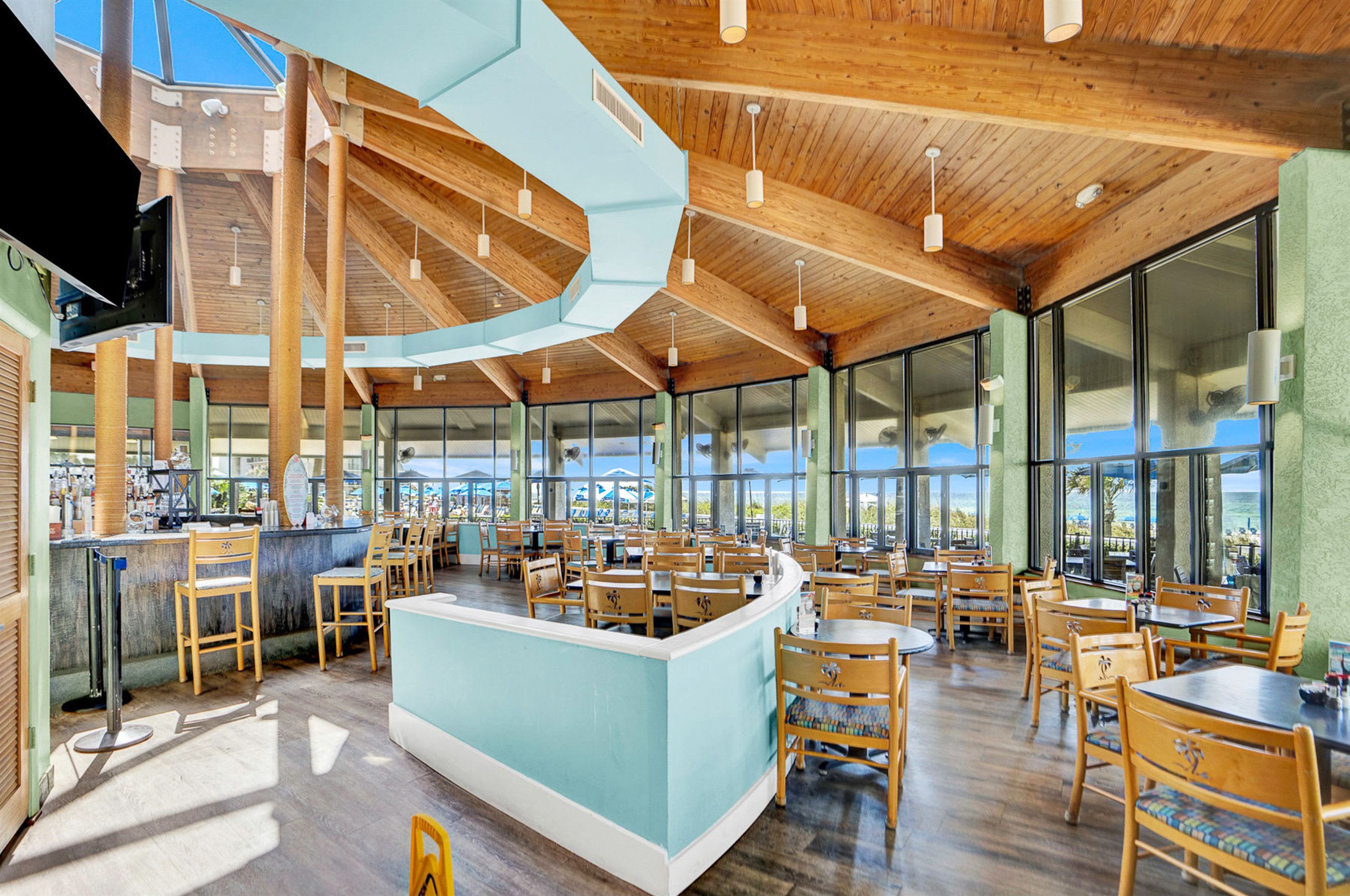 Inside Edgewater's full service on-site restaurant, Ocean's