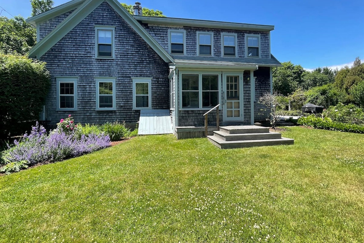 663 Edgartown Road
