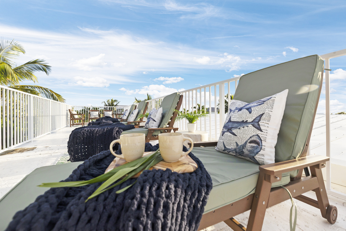 Watch the sun rise, the sun set, star gaze, or sun bathe on the rooftop observation deck.