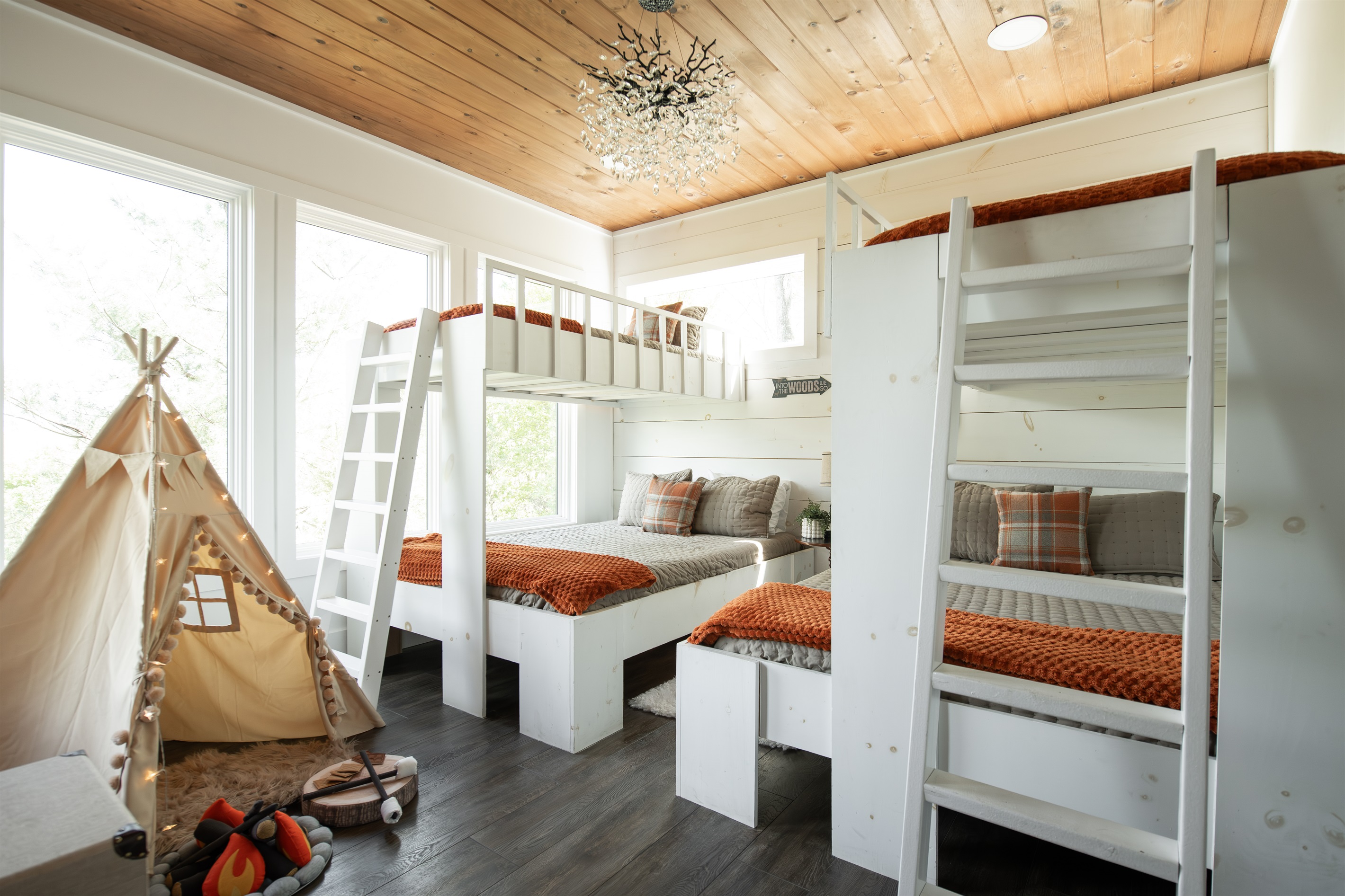 Bunk Room | Custom bunk suite deisgned for up to 6 with thoughtful details throughout