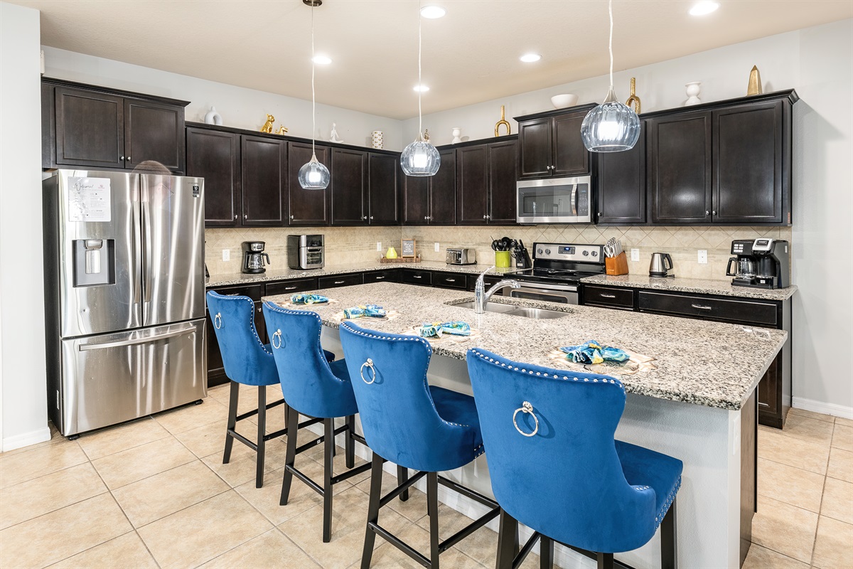 Twin Palms Villa: Kitchen
