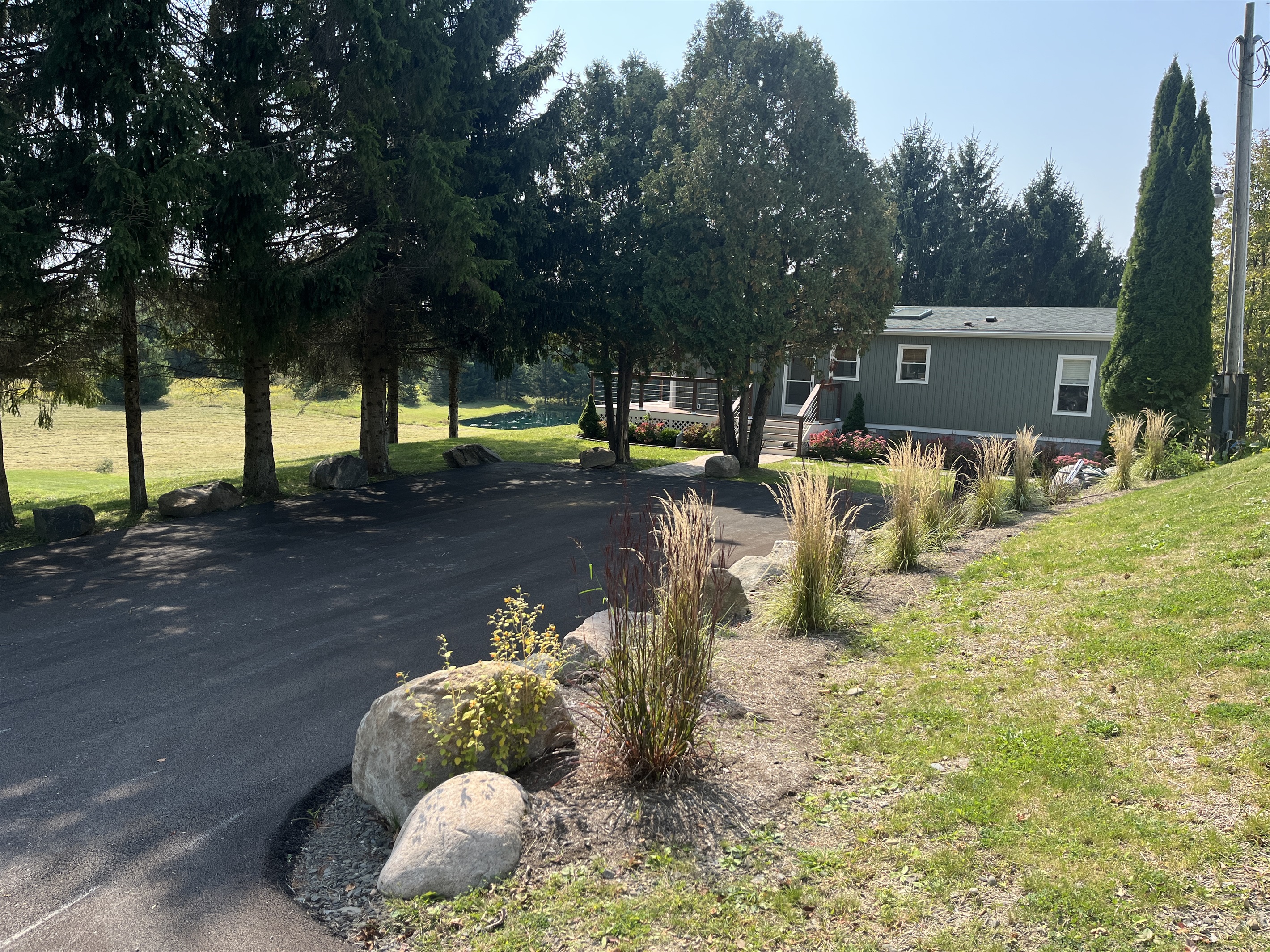 Fountain View driveway
