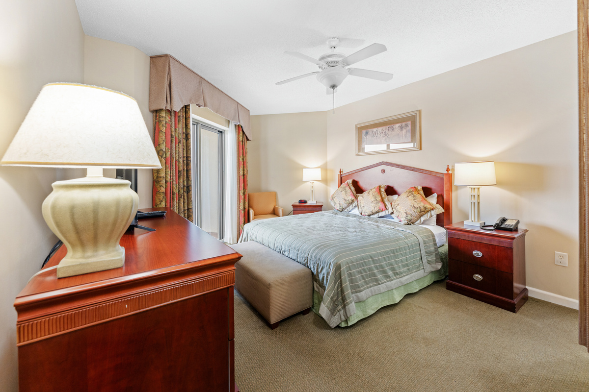 Main Bedroom with king bed, balcony access and ensuite