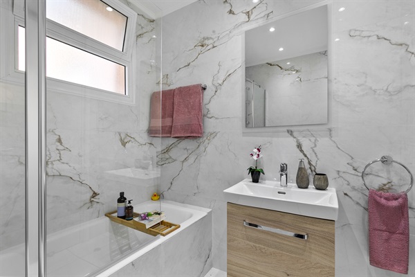 Bathroom with high quality sanitary ware
