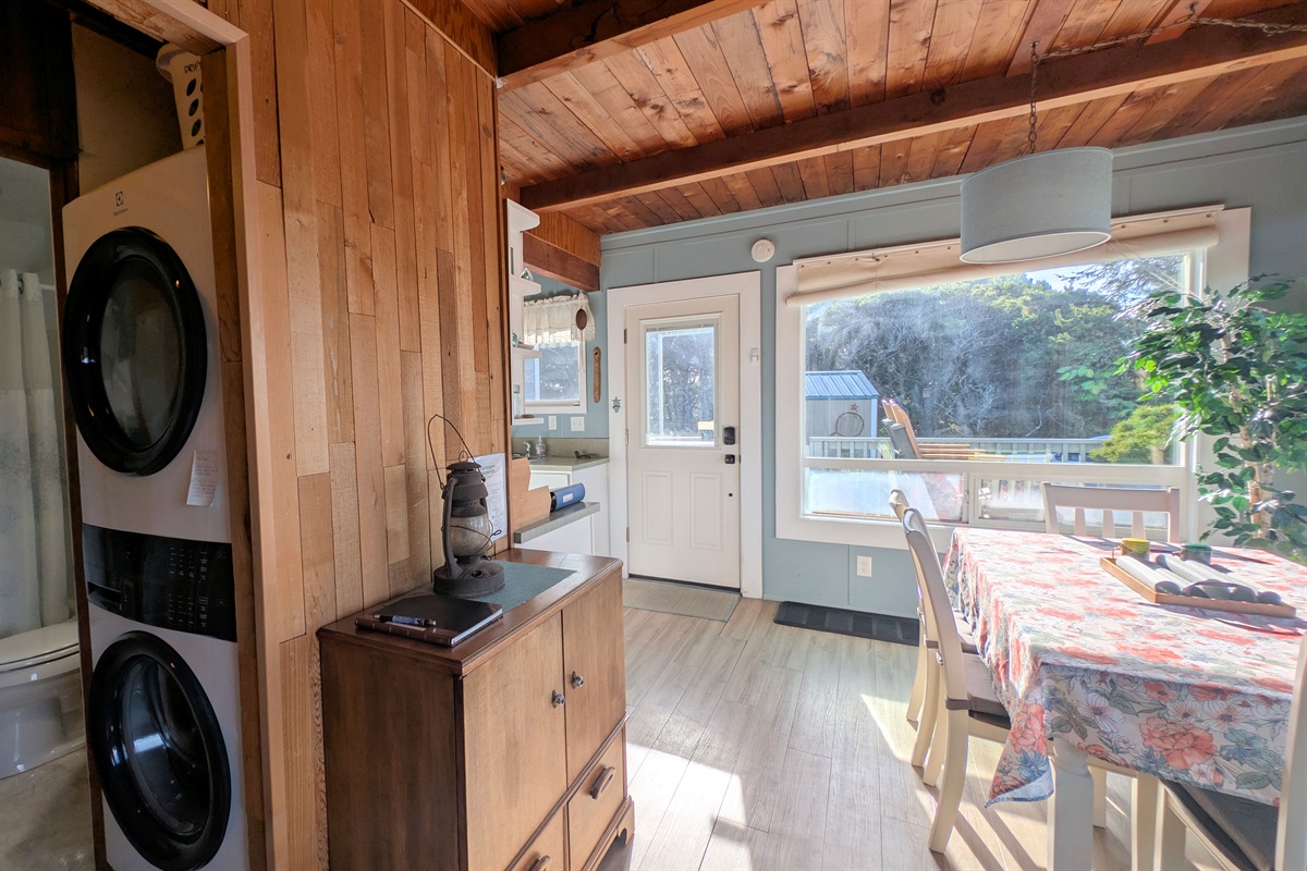 Laundry room between great room and bathroom