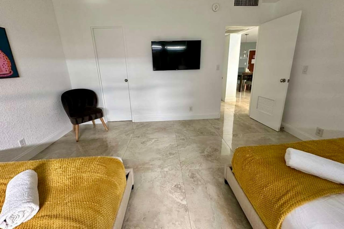 Bedroom