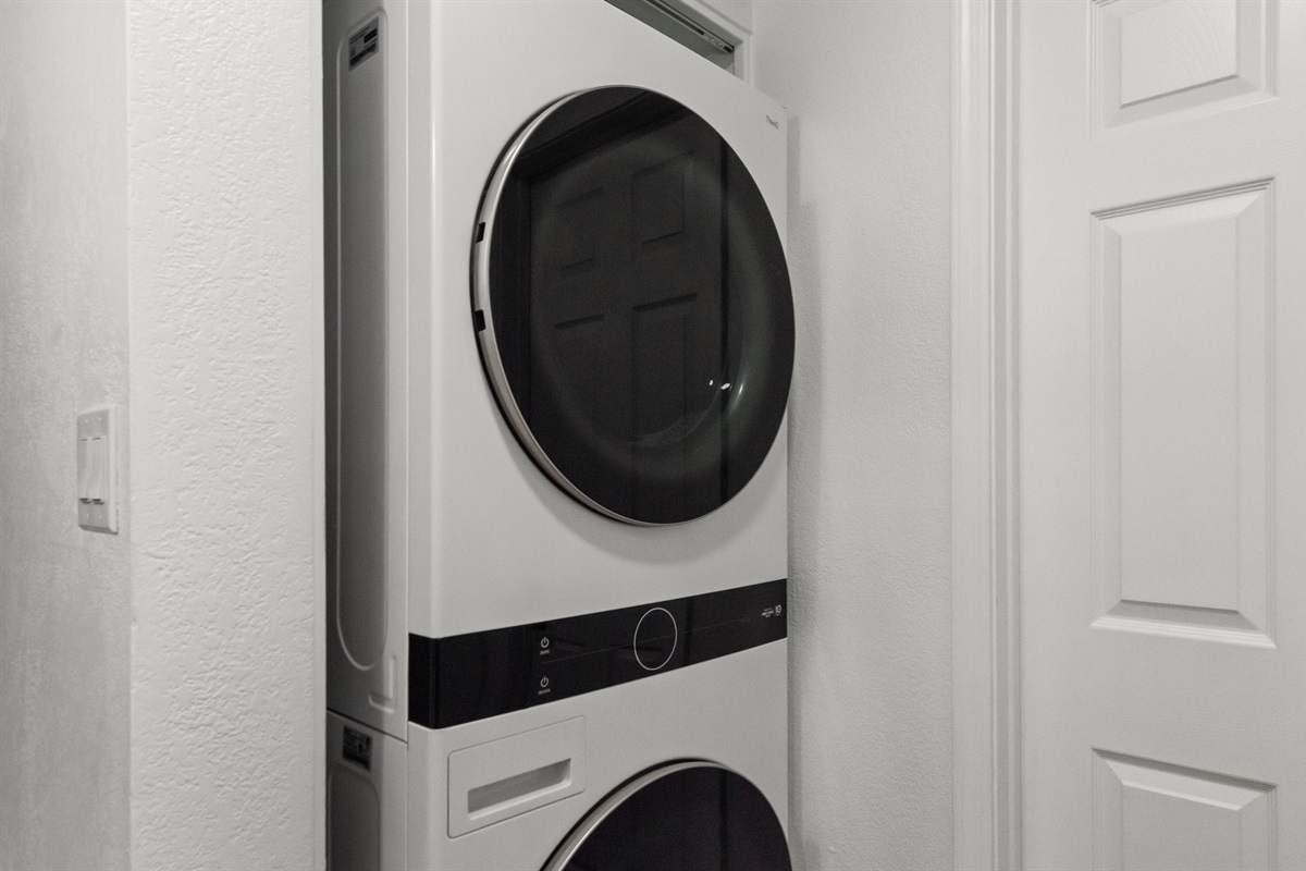 Perfect for long stays with full size washer and dryer amenities included
