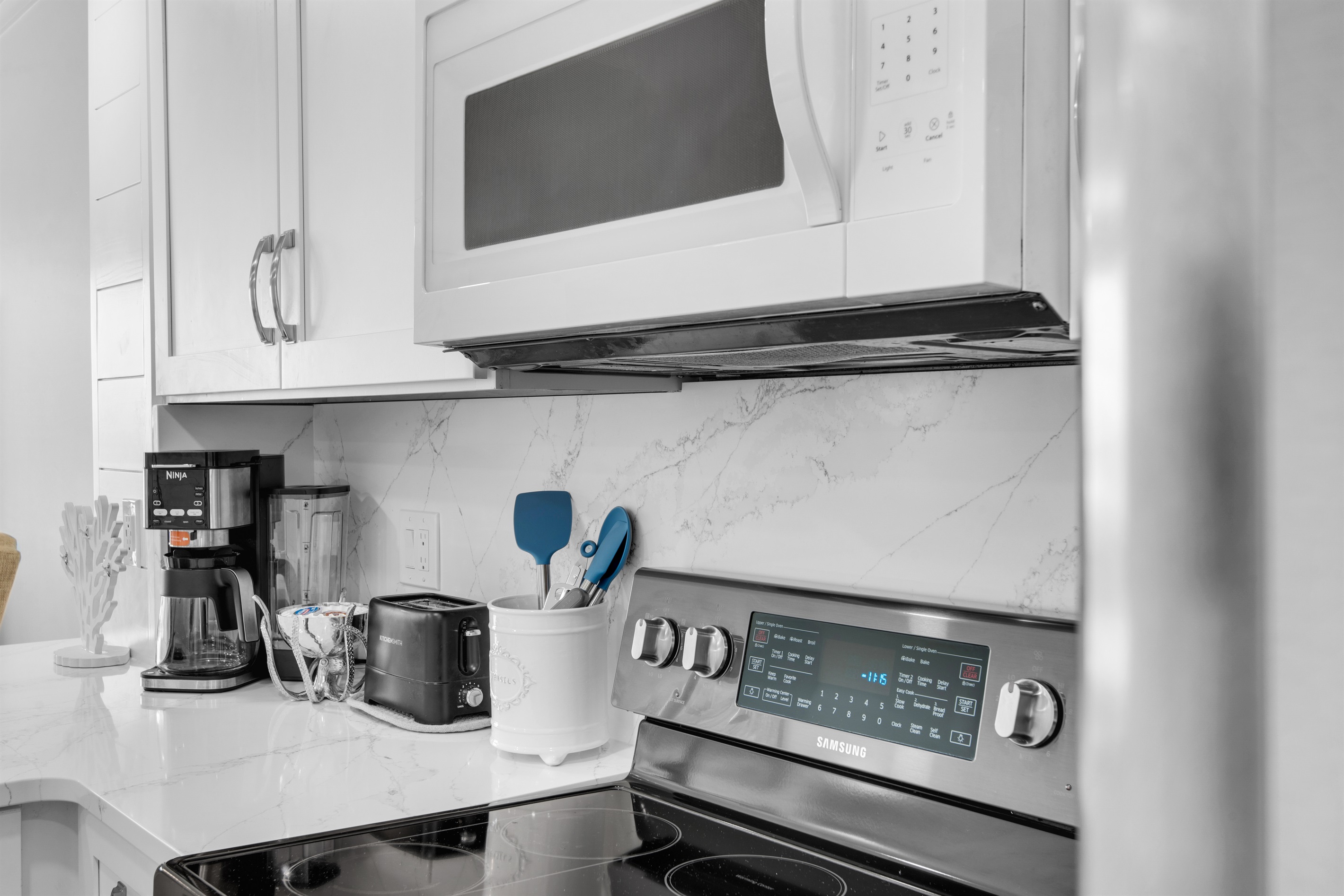 Appliances and coffee station