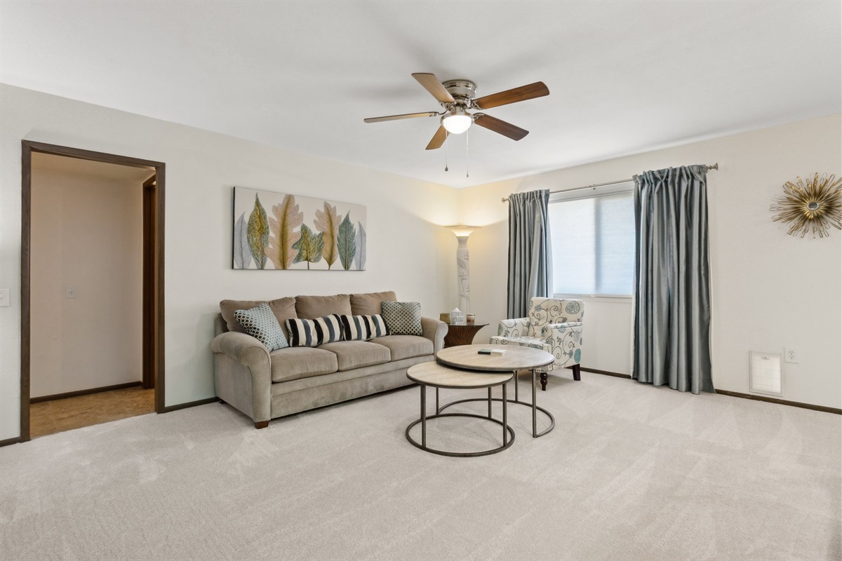 55+ Comfort & Quiet | 2BR Peaceful Home — Comfort & Quiet | 2BR Home in 55+ Neighborhood, Sun City West, Arizona — photo 22