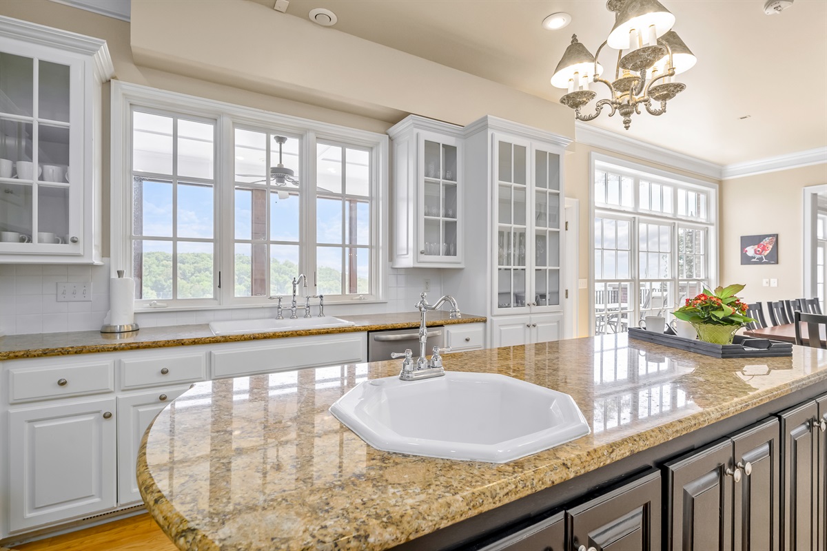 Plenty of storage in the kitchen