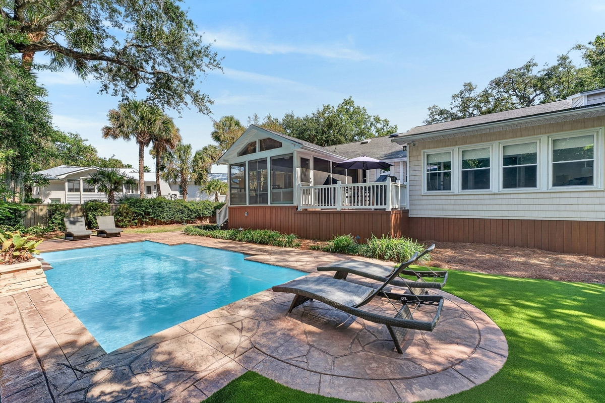 Private pool | IOP Poolside Paradise | 112 Sparrow Drive | Isle of Palms, SC | IOP Escapes