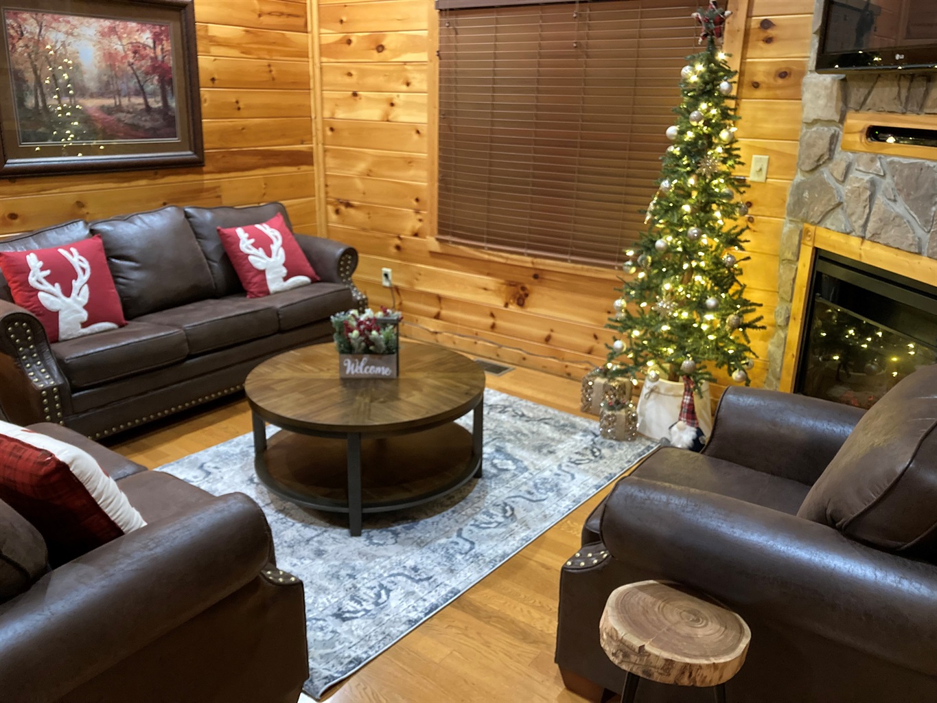 We'd love to host your family for the holidays! (decor typically up mid-November to early January)