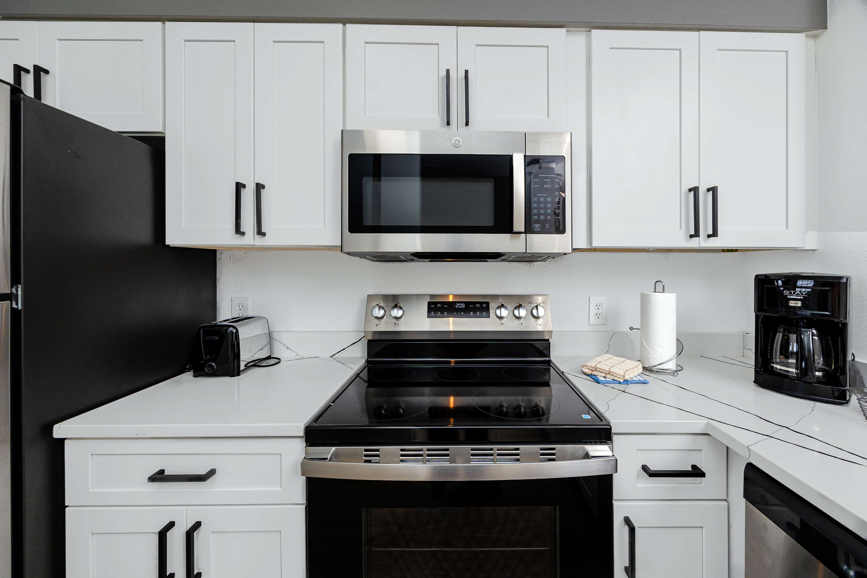 Perfect spot to prepare snacks or home cooked meals 