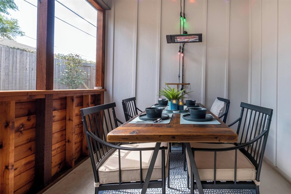 Screened-In Patio