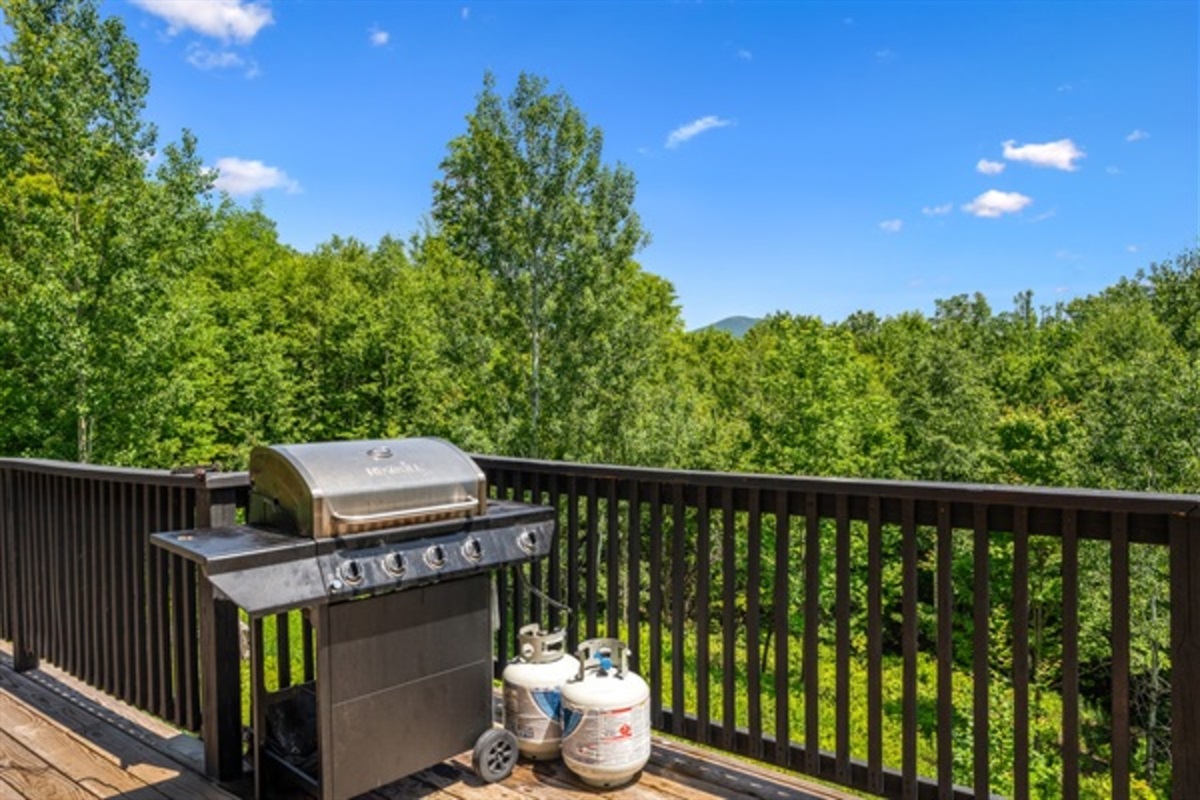 Fire up the grill and enjoy laid back meals on the deck while mountain views stretch out around you.
