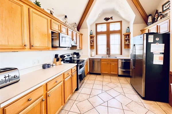 Your culinary canvas awaits in this stylish kitchen
