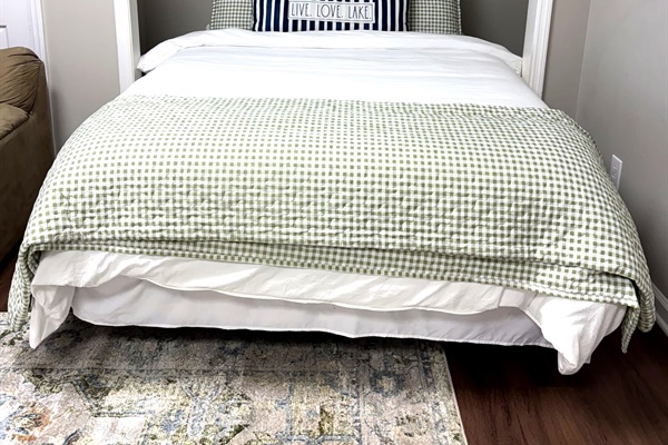 Queen Bed