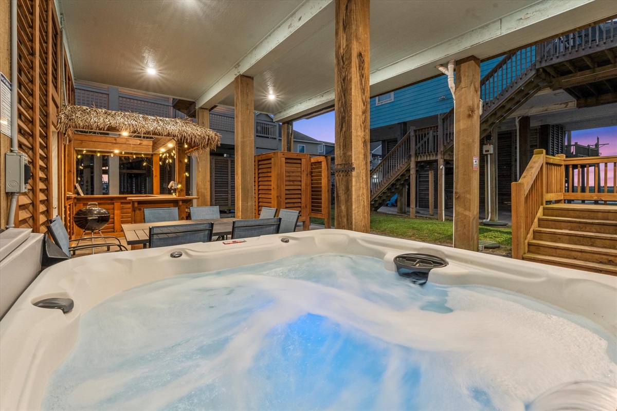 fd373c6c35114872a5c8e7683c62b74d Large | Beachhouse | Texas | TX | Vacation Homes | Galveston | Crystal Beach | Kokomo | Breezy Days | Beachfront Elegance | Sunrise Serenity | Southern Sands Property Management, LLC