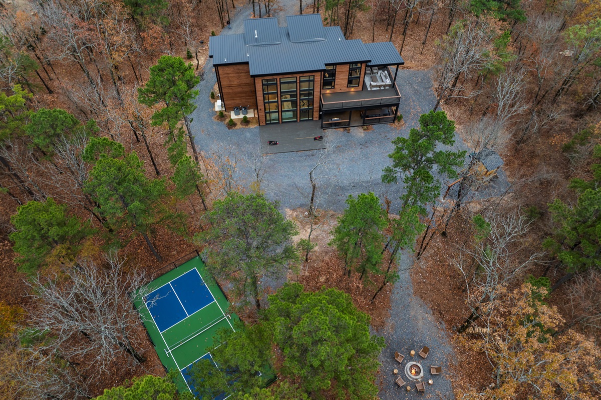 3 Acres of secluded fun for the whole family
