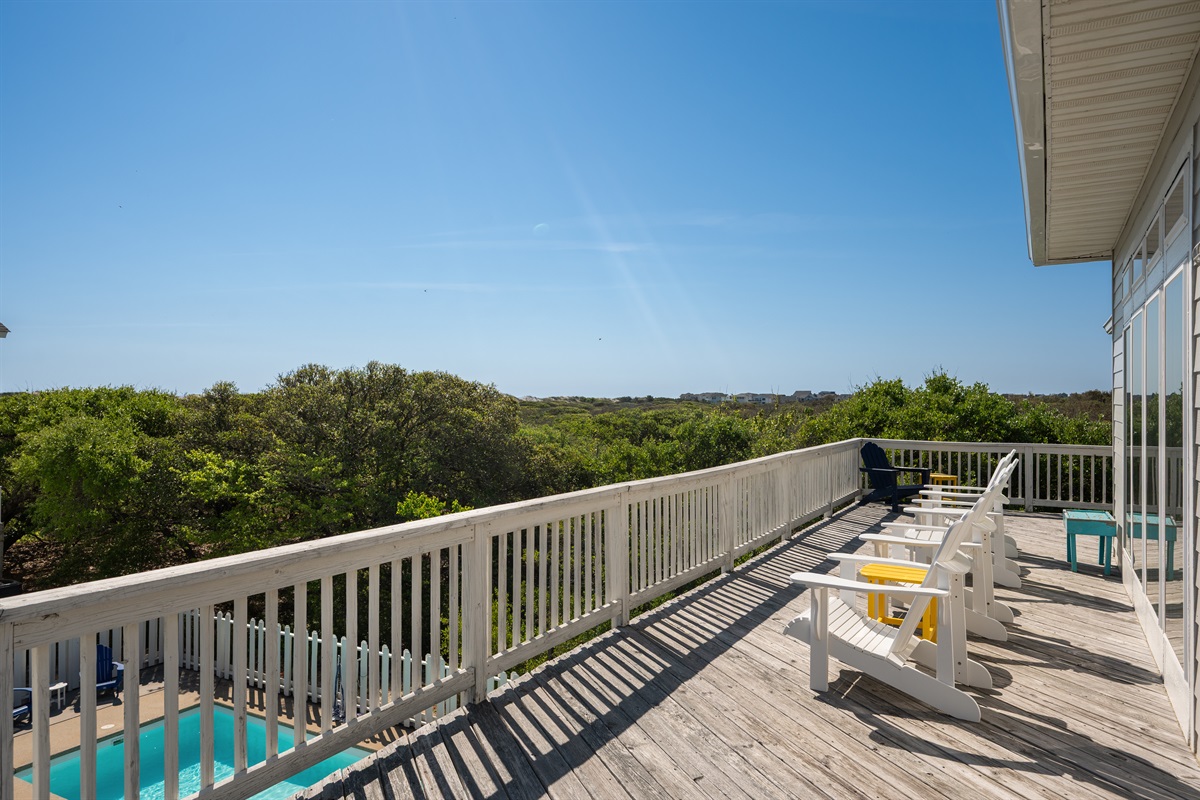 Perfect spot for morning coffee, evening drinks, or relaxing after the beach.